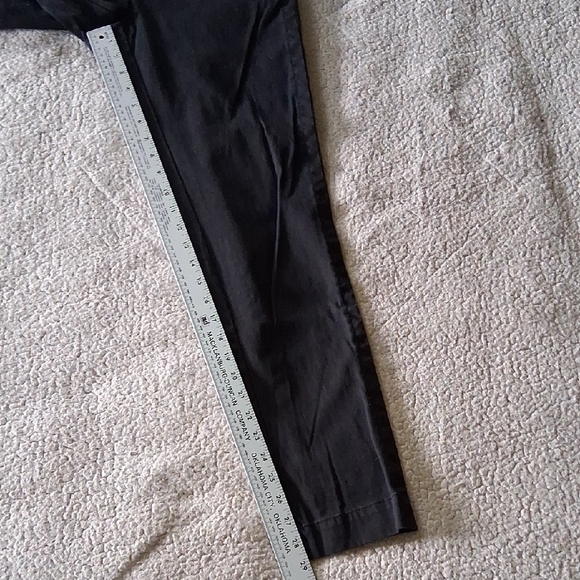 New DKNY Classic Black Cropped Pants - Picture 4 of 7